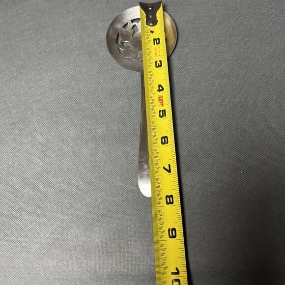 Vintage International Silver Co. IS Original Rogers Tomato Slotted Serving Spoon - Picture 10 of 10